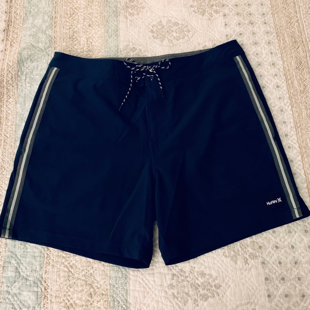 HURLEY Board Shorts Sz 32